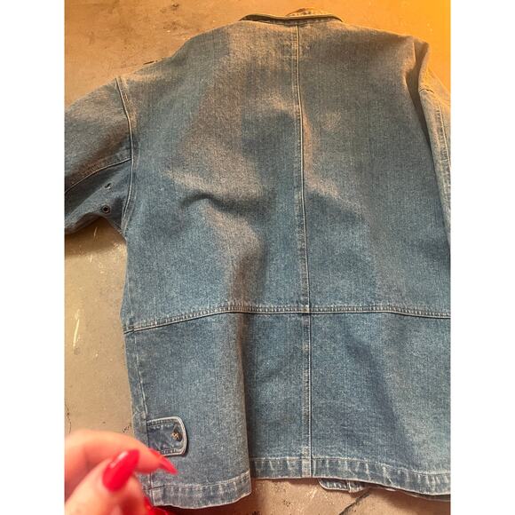 Vintage 90s Denim jacket, Jean Jacket, Oversized, Goofy Patch - Picture 3 of 7